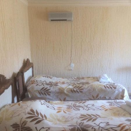 Lucy B&B Горис Экстерьер фото