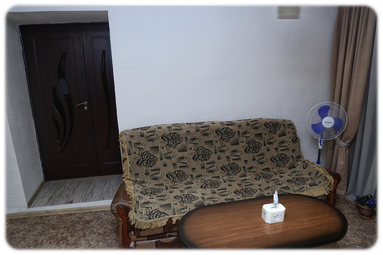 Lucy B&B Горис Экстерьер фото