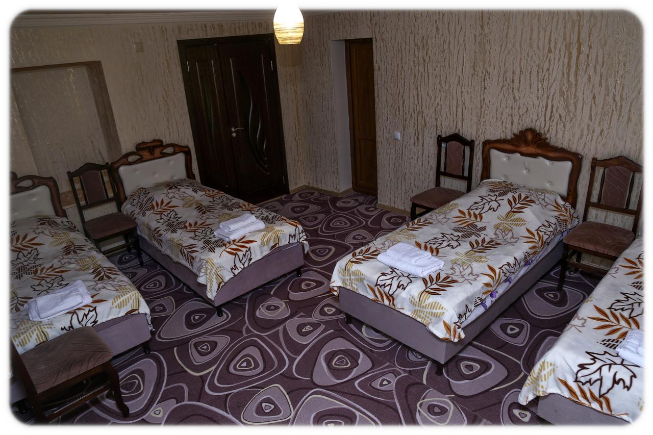 Lucy B&B Горис Экстерьер фото