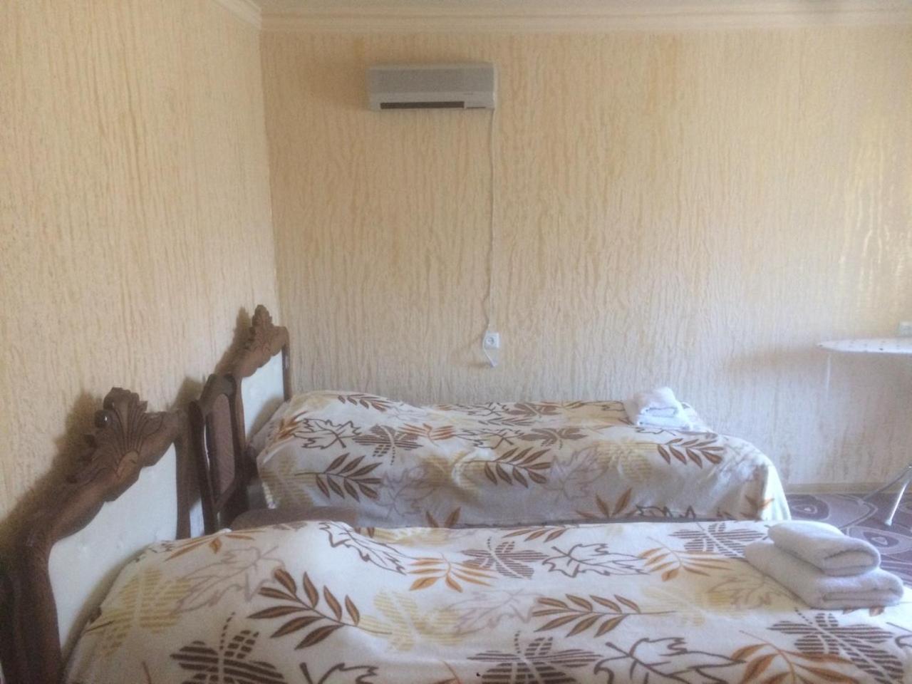Lucy B&B Горис Экстерьер фото